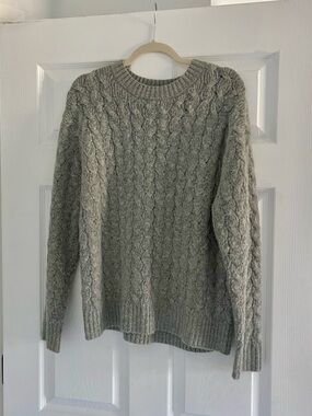 H&M Heather Grey Soft Cozy Cable Knit Sweater Fall Winter Warm Academia Small